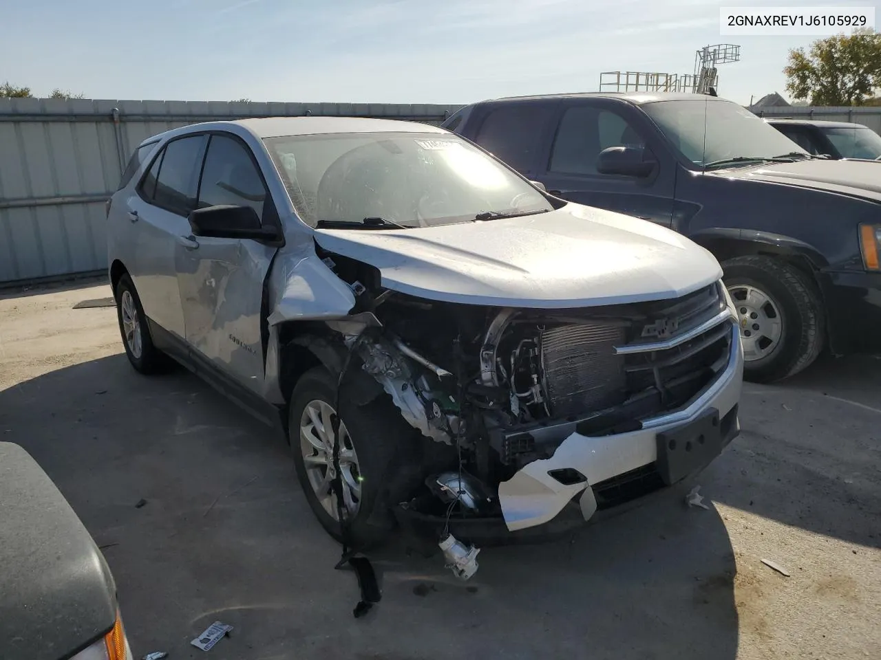 2018 Chevrolet Equinox Ls VIN: 2GNAXREV1J6105929 Lot: 77454924