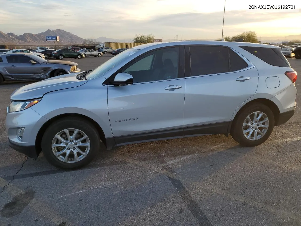 2018 Chevrolet Equinox Lt VIN: 2GNAXJEV8J6192701 Lot: 79448484