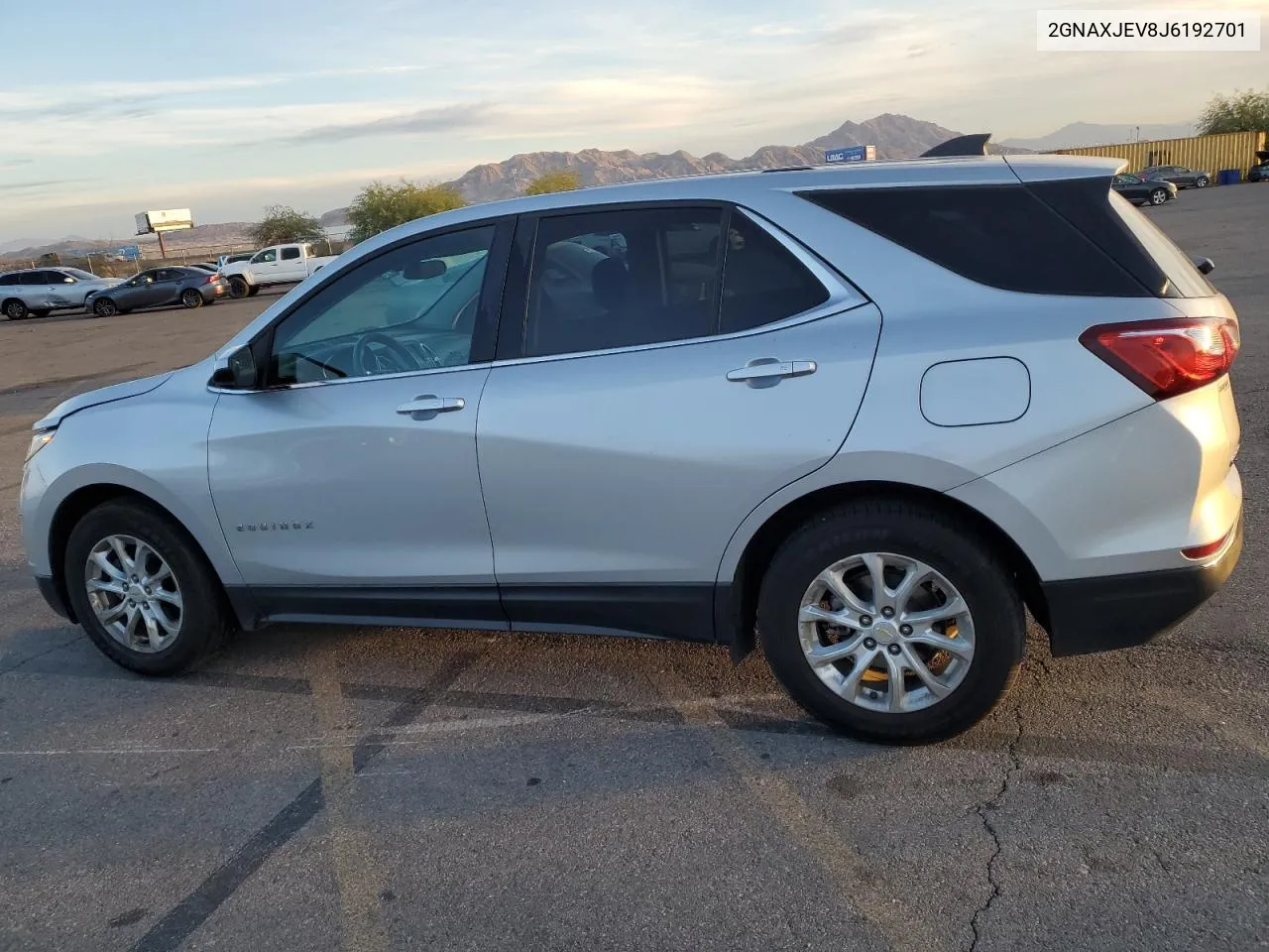 2018 Chevrolet Equinox Lt VIN: 2GNAXJEV8J6192701 Lot: 79448484