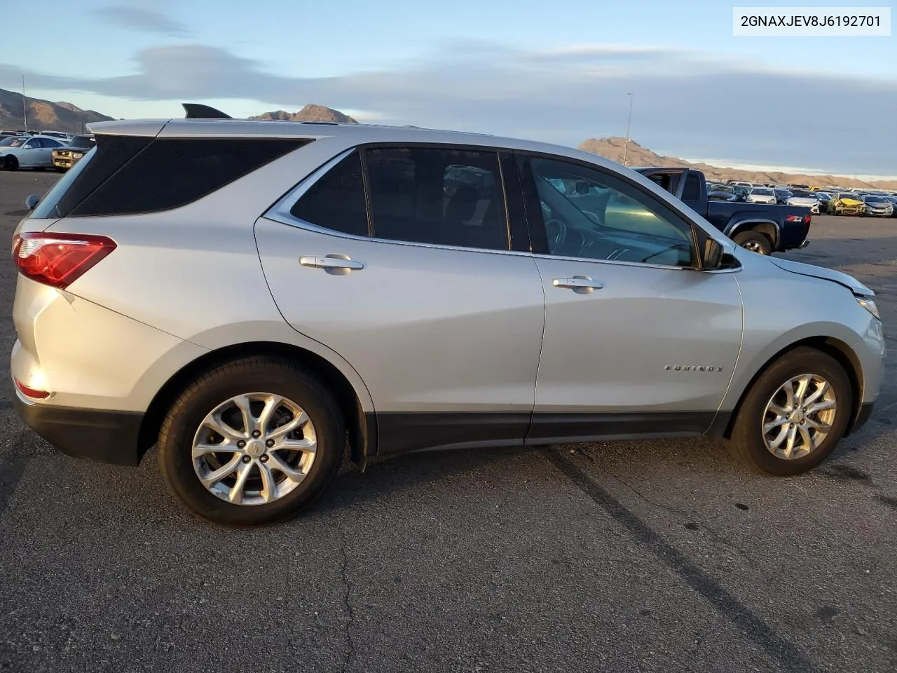 2018 Chevrolet Equinox Lt VIN: 2GNAXJEV8J6192701 Lot: 79448484