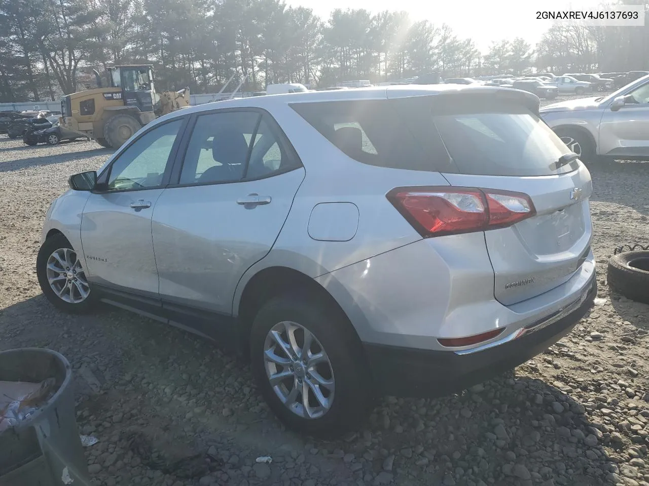 2018 Chevrolet Equinox Ls VIN: 2GNAXREV4J6137693 Lot: 80750814