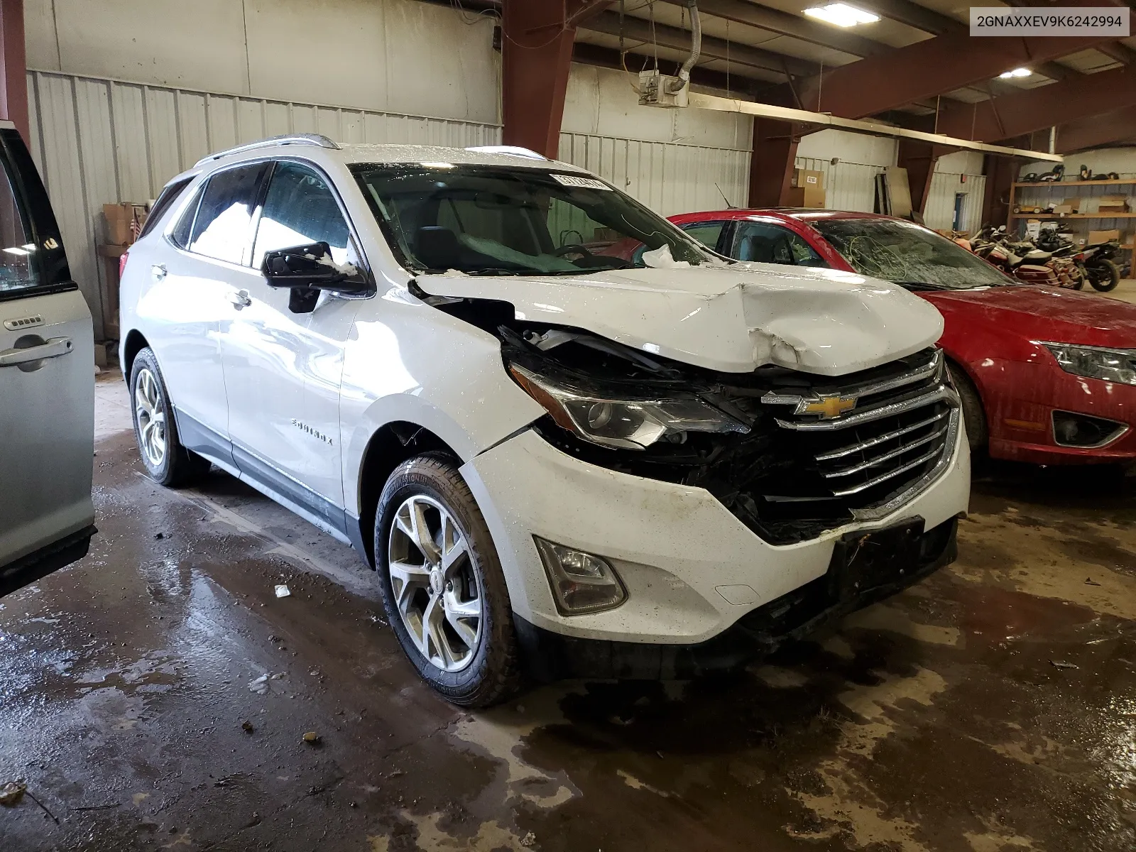 2019 Chevrolet Equinox Premier VIN: 2GNAXXEV9K6242994 Lot: 37724474