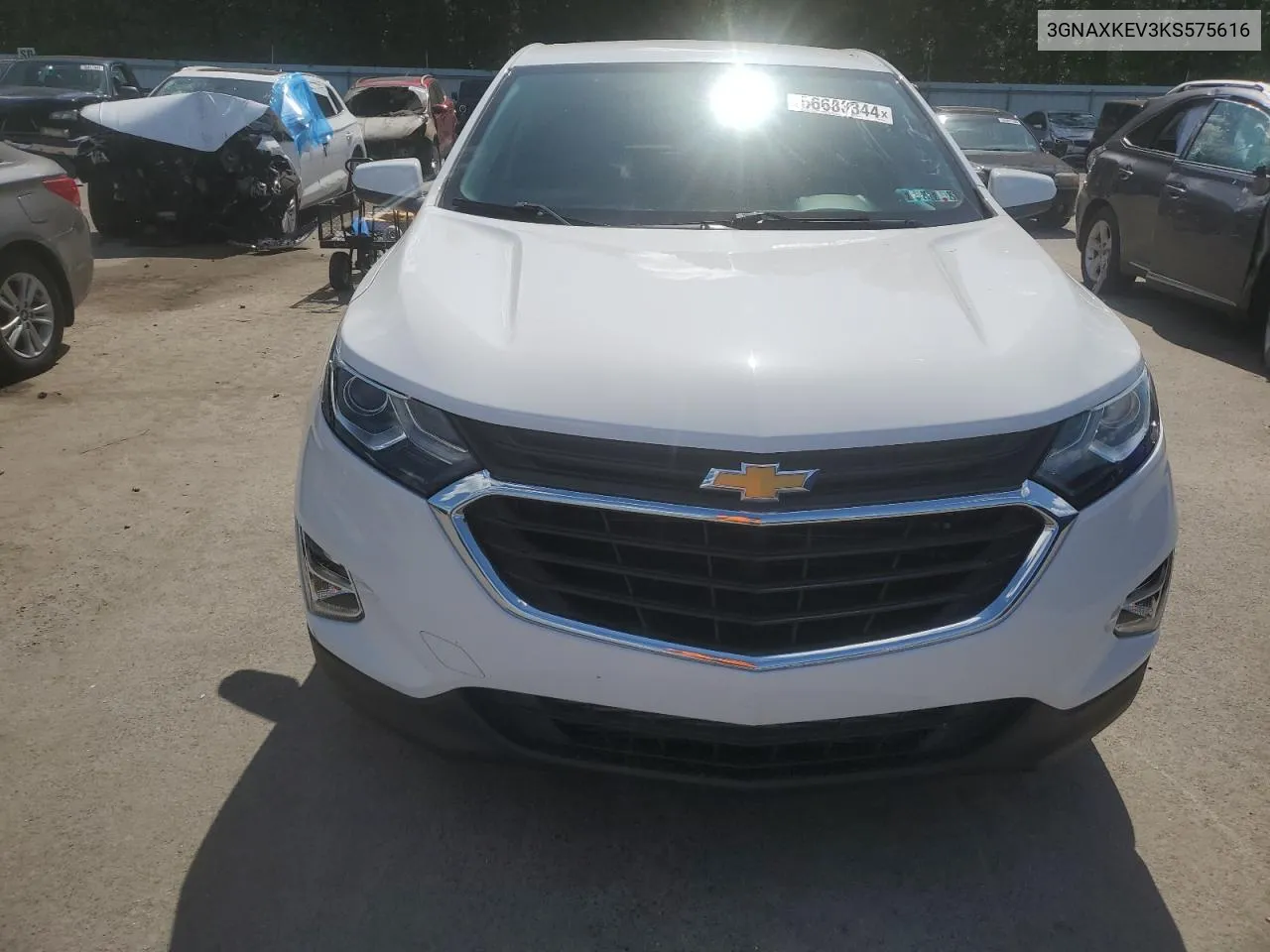 3GNAXKEV3KS575616 2019 Chevrolet Equinox Lt