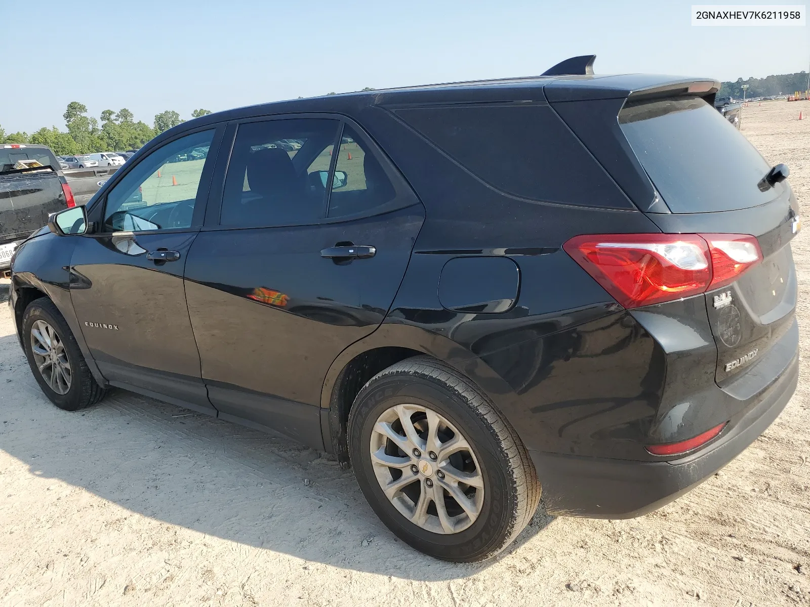 2019 Chevrolet Equinox Ls VIN: 2GNAXHEV7K6211958 Lot: 58043744