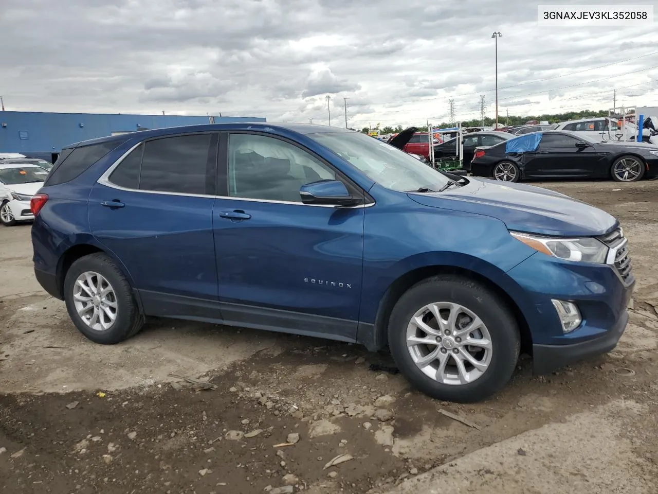 2019 Chevrolet Equinox Lt VIN: 3GNAXJEV3KL352058 Lot: 58104644