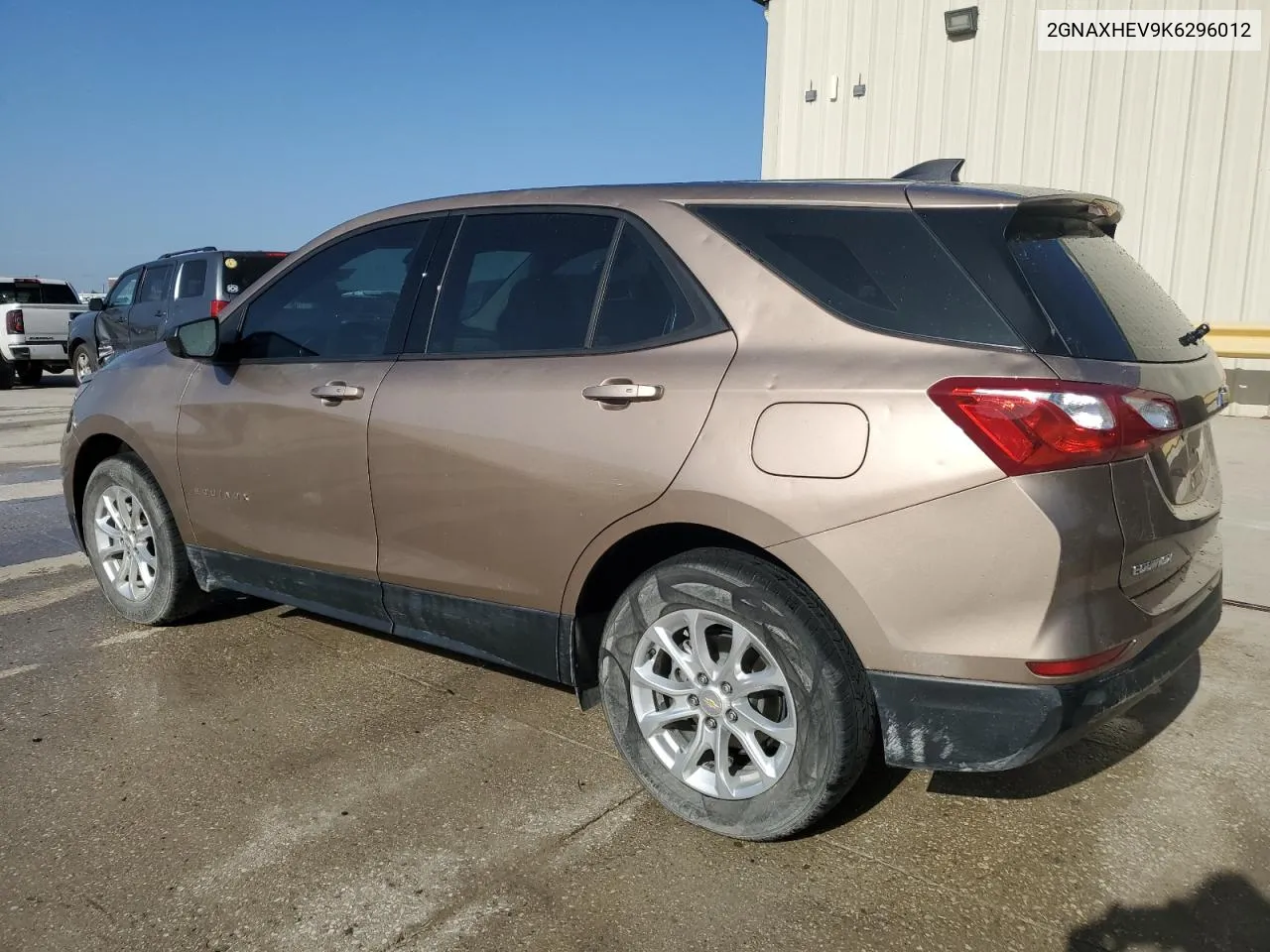 2019 Chevrolet Equinox Ls VIN: 2GNAXHEV9K6296012 Lot: 61290684