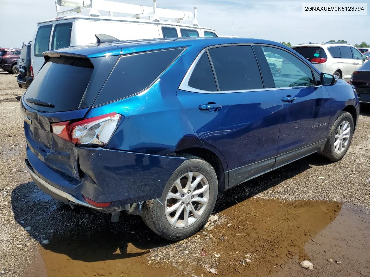 2GNAXUEV0K6123794 2019 Chevrolet Equinox Lt