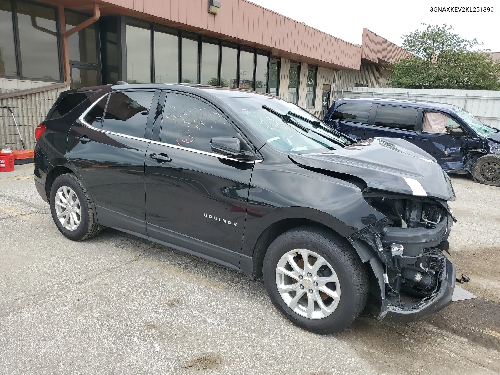 2019 Chevrolet Equinox Lt VIN: 3GNAXKEV2KL251390 Lot: 62982764