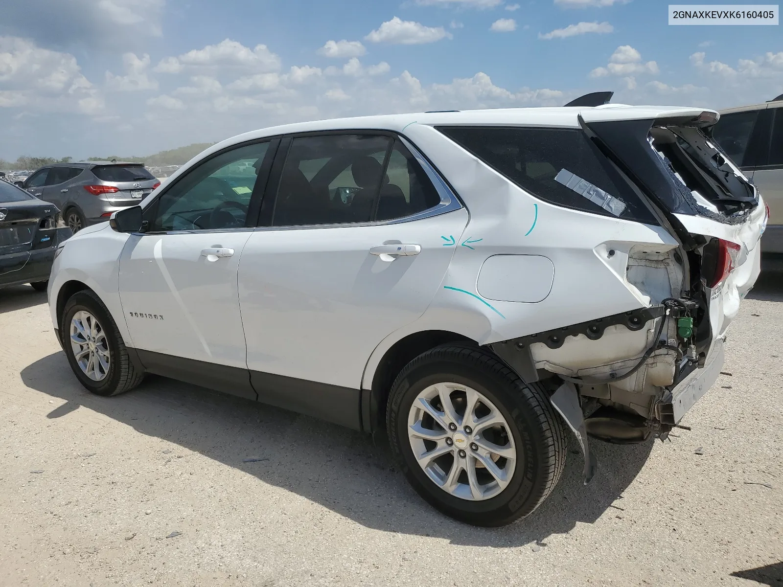 2GNAXKEVXK6160405 2019 Chevrolet Equinox Lt