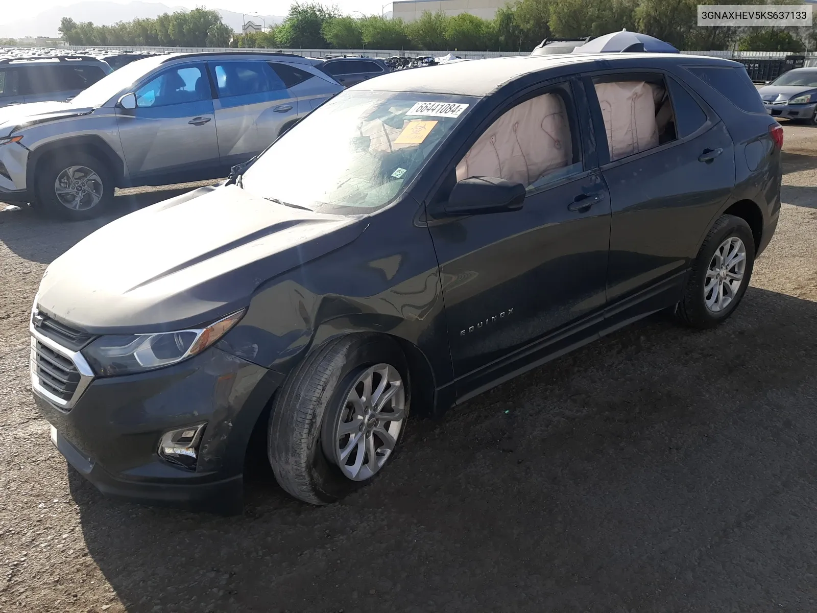 2019 Chevrolet Equinox Ls VIN: 3GNAXHEV5KS637133 Lot: 66441084