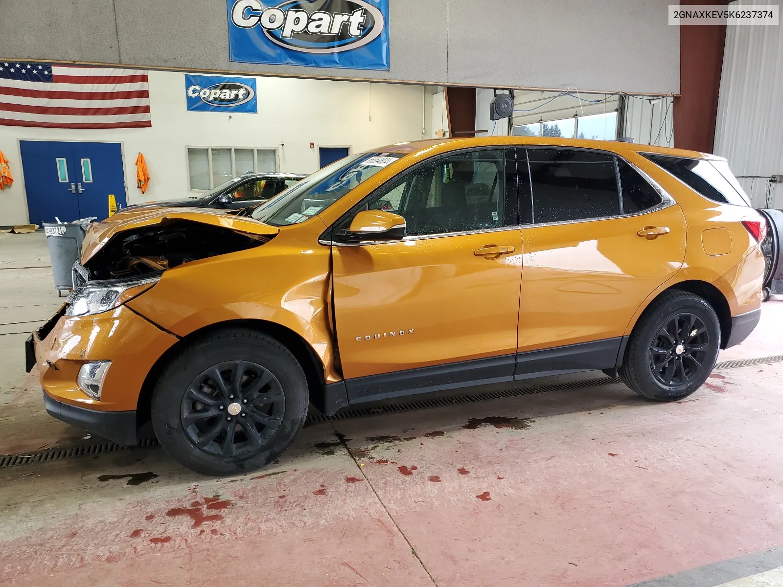 2GNAXKEV5K6237374 2019 Chevrolet Equinox Lt