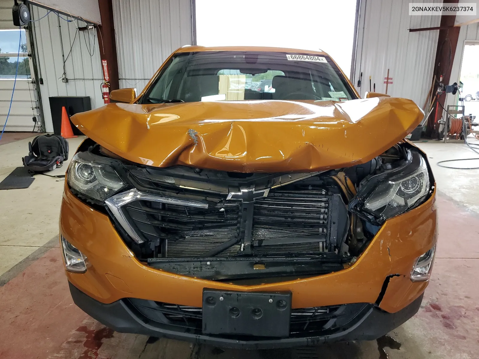 2GNAXKEV5K6237374 2019 Chevrolet Equinox Lt