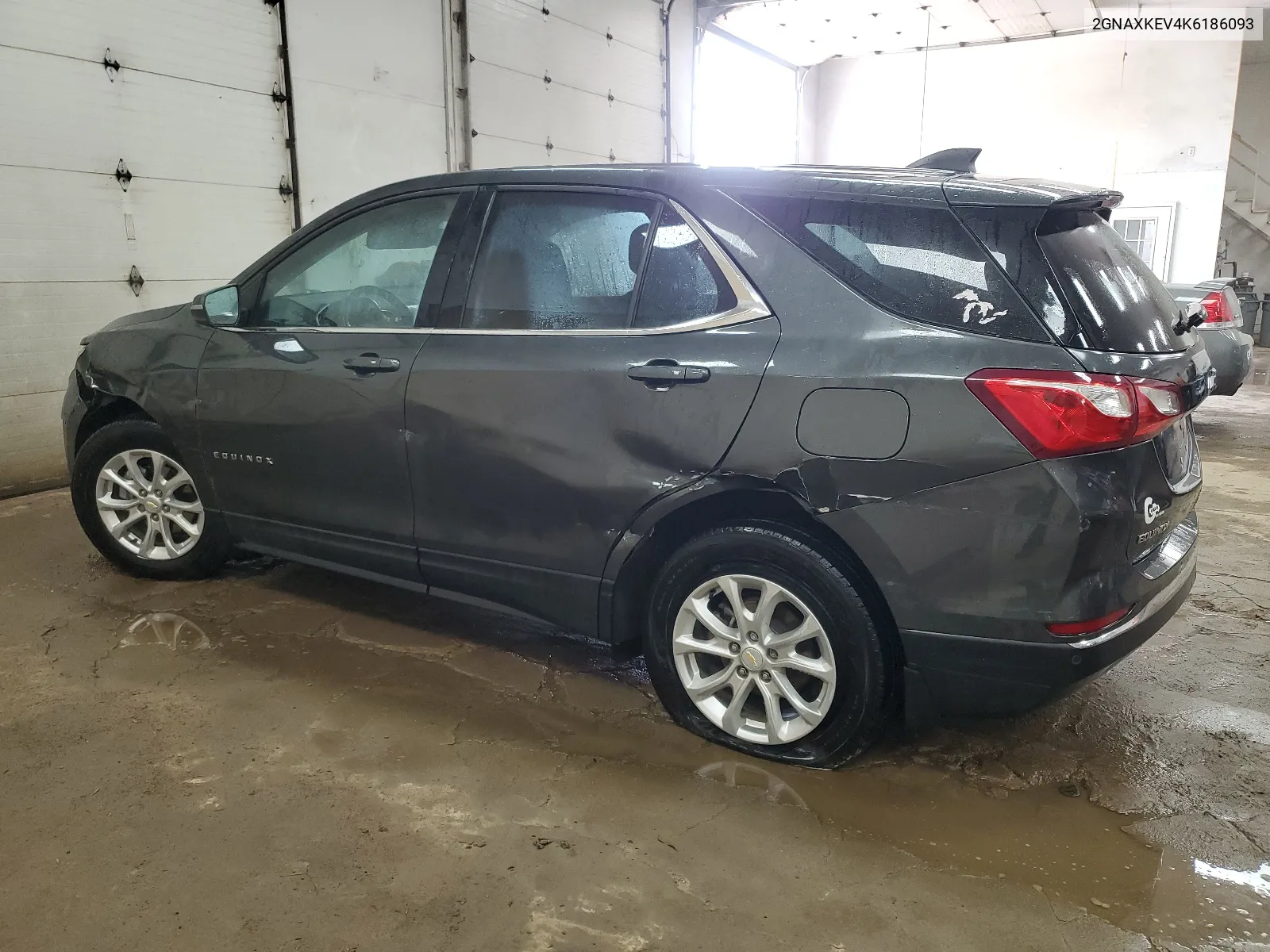 2GNAXKEV4K6186093 2019 Chevrolet Equinox Lt