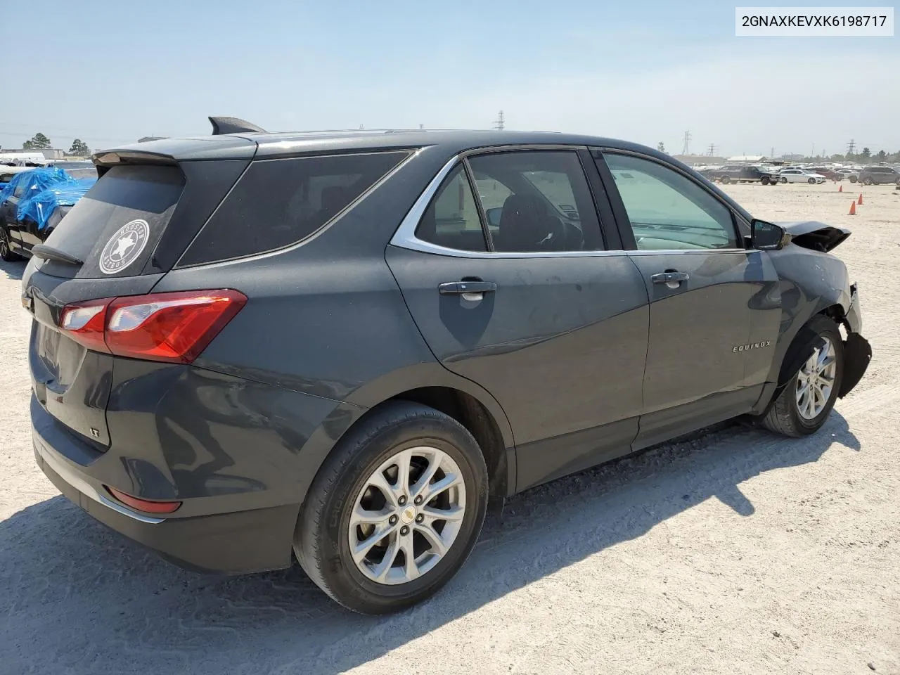 2019 Chevrolet Equinox Lt VIN: 2GNAXKEVXK6198717 Lot: 67795914