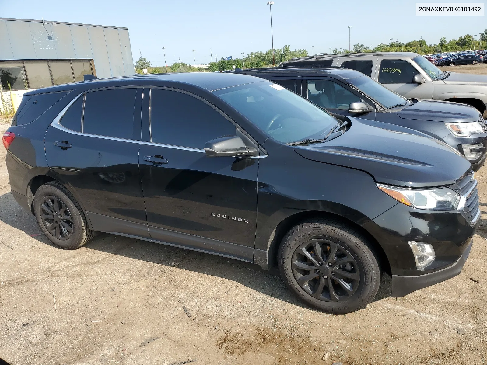 2019 Chevrolet Equinox Lt VIN: 2GNAXKEV0K6101492 Lot: 68313594