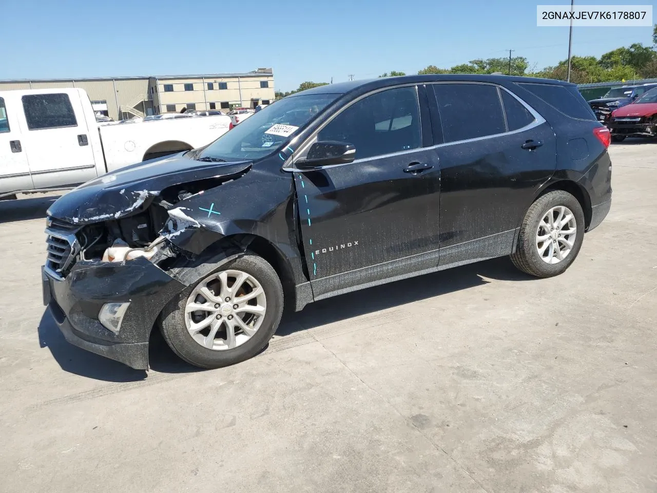 2GNAXJEV7K6178807 2019 Chevrolet Equinox Lt