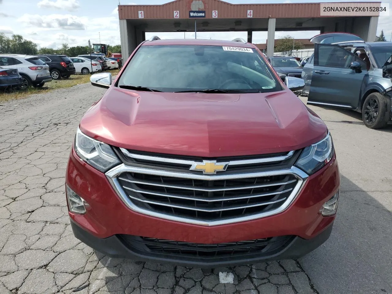 2019 Chevrolet Equinox Premier VIN: 2GNAXNEV2K6152834 Lot: 70429034