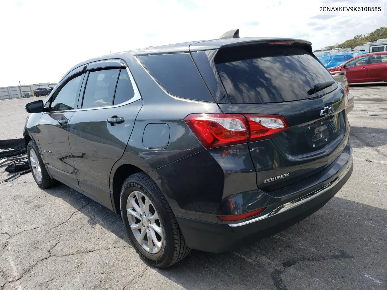 2GNAXKEV9K6108585 2019 Chevrolet Equinox Lt