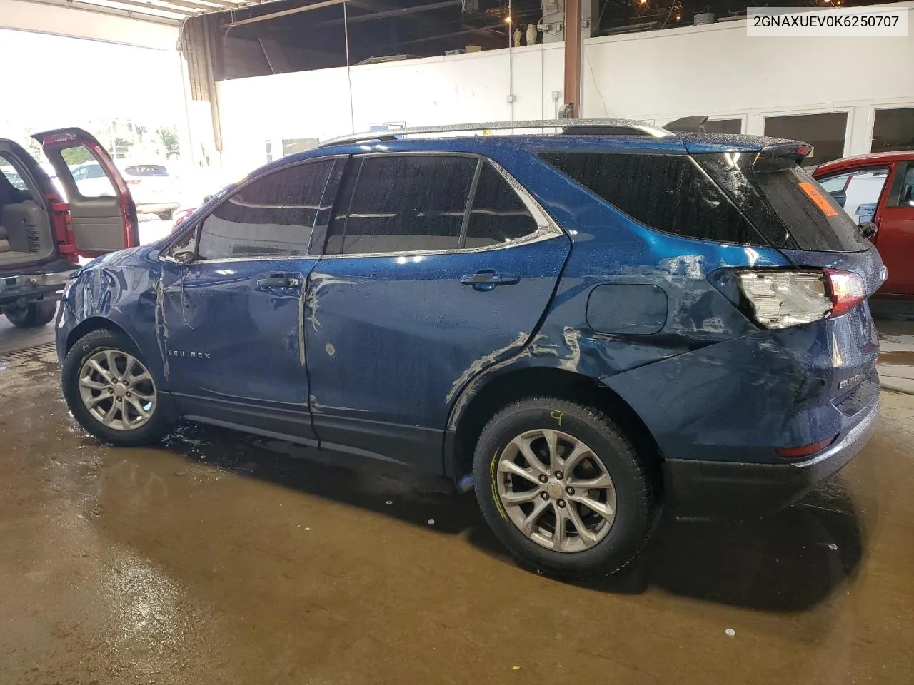 2GNAXUEV0K6250707 2019 Chevrolet Equinox Lt