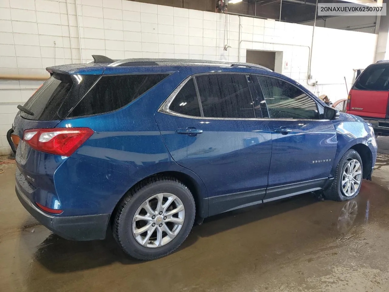 2GNAXUEV0K6250707 2019 Chevrolet Equinox Lt