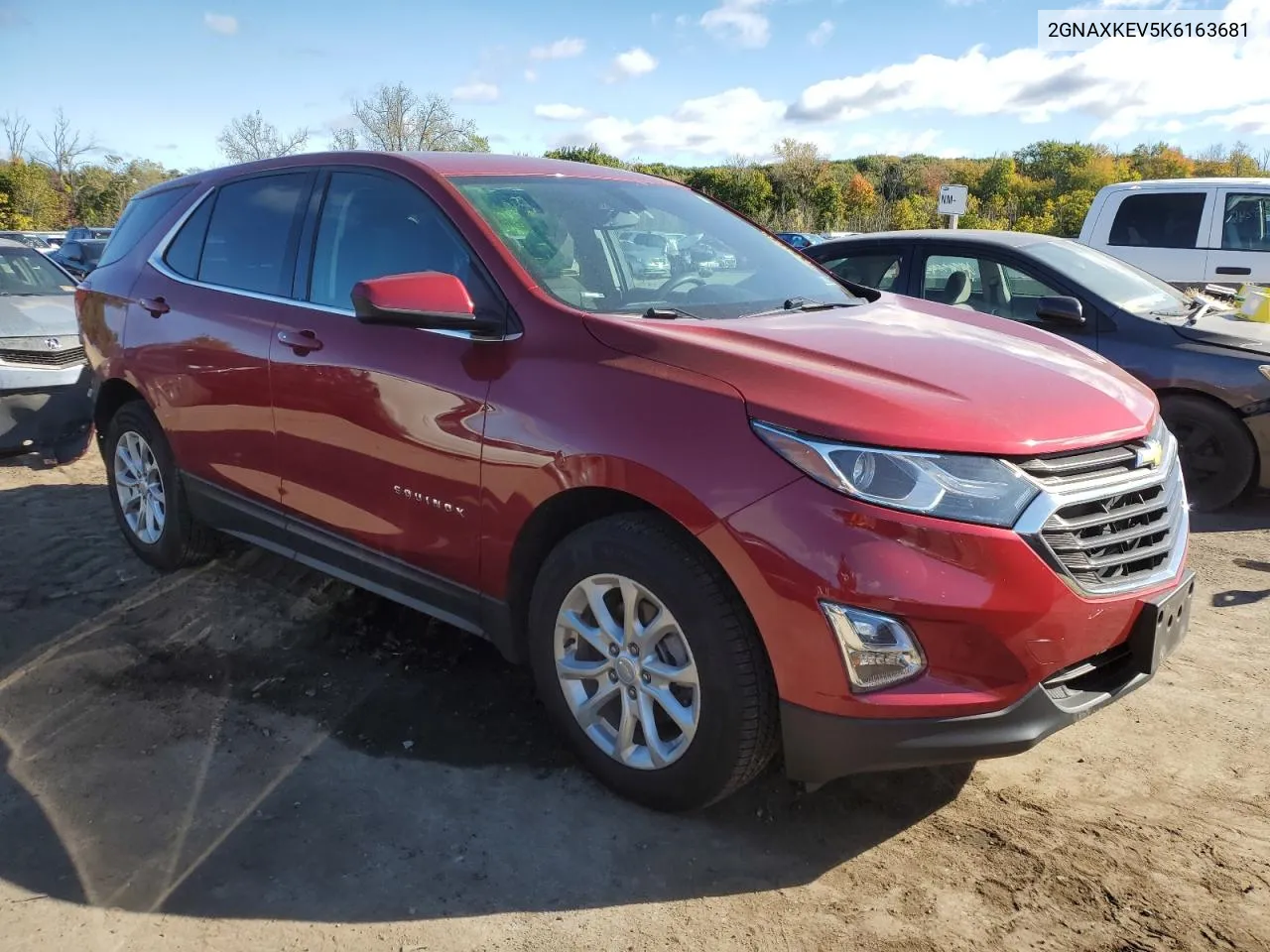 2019 Chevrolet Equinox Lt VIN: 2GNAXKEV5K6163681 Lot: 75238574