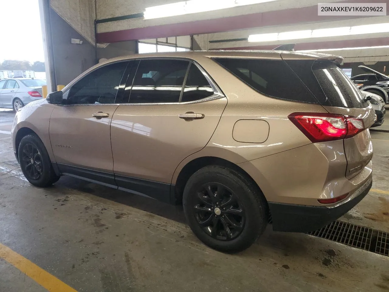 2019 Chevrolet Equinox Lt VIN: 2GNAXKEV1K6209622 Lot: 76110864