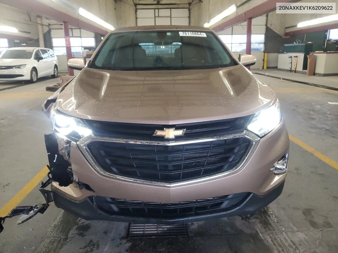 2019 Chevrolet Equinox Lt VIN: 2GNAXKEV1K6209622 Lot: 76110864