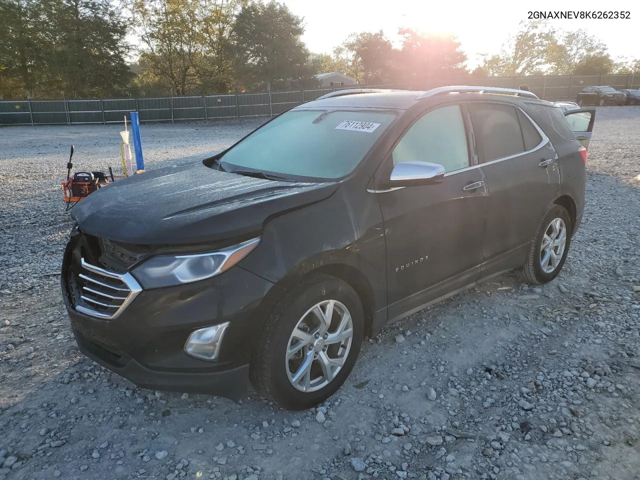 2019 Chevrolet Equinox Premier VIN: 2GNAXNEV8K6262352 Lot: 76112904