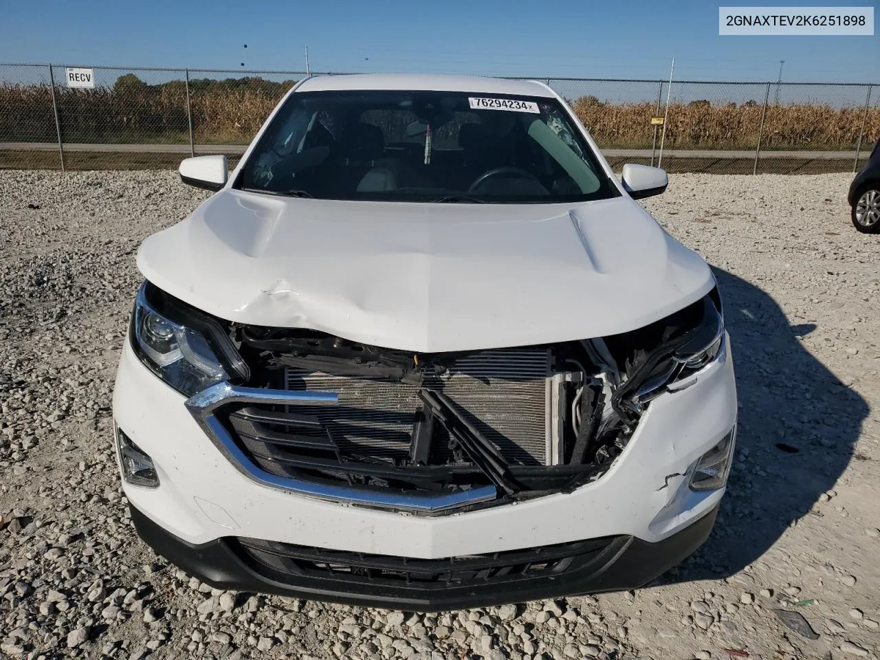 2019 Chevrolet Equinox Lt VIN: 2GNAXTEV2K6251898 Lot: 76294234