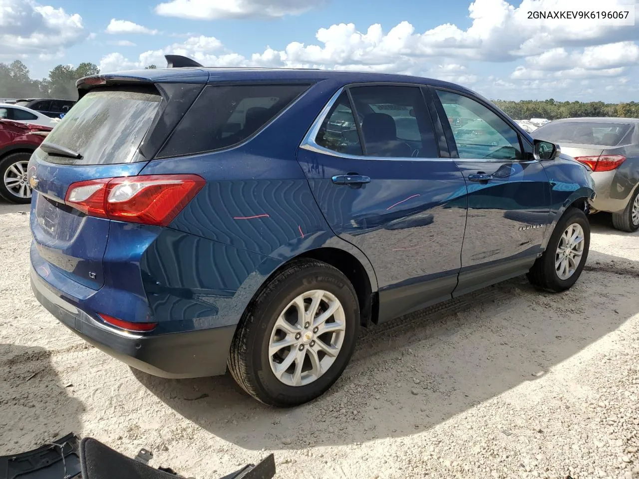 2GNAXKEV9K6196067 2019 Chevrolet Equinox Lt