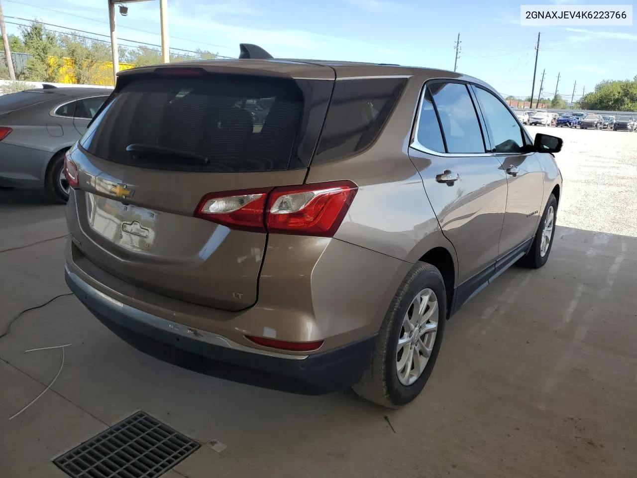 2019 Chevrolet Equinox Lt VIN: 2GNAXJEV4K6223766 Lot: 76614434