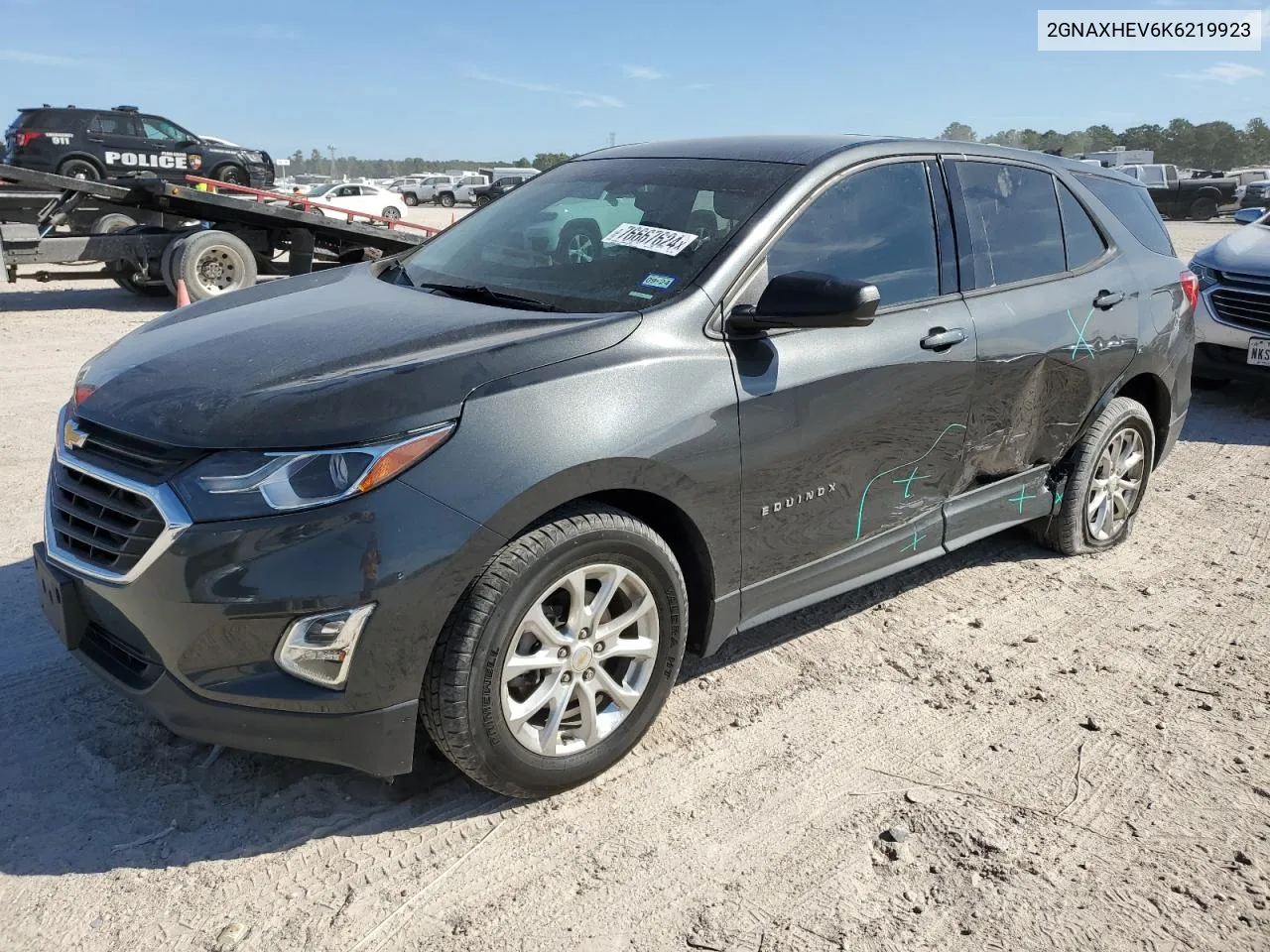 2019 Chevrolet Equinox Ls VIN: 2GNAXHEV6K6219923 Lot: 76667624