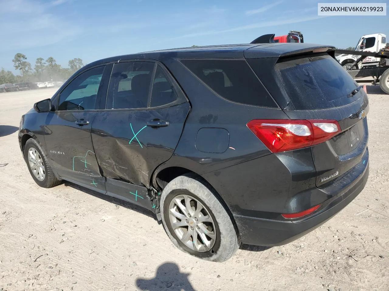 2019 Chevrolet Equinox Ls VIN: 2GNAXHEV6K6219923 Lot: 76667624