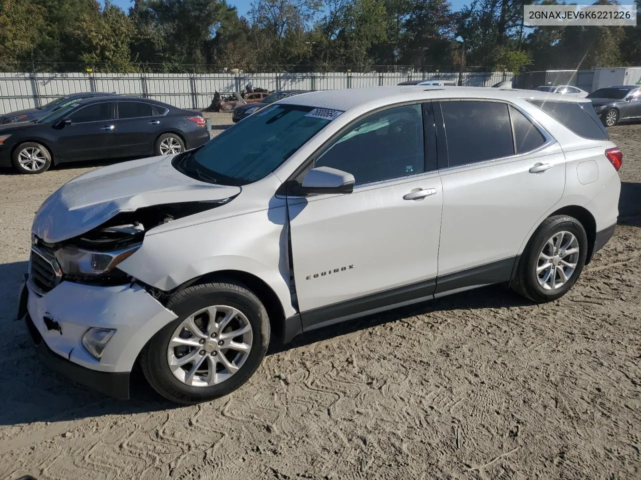 2GNAXJEV6K6221226 2019 Chevrolet Equinox Lt