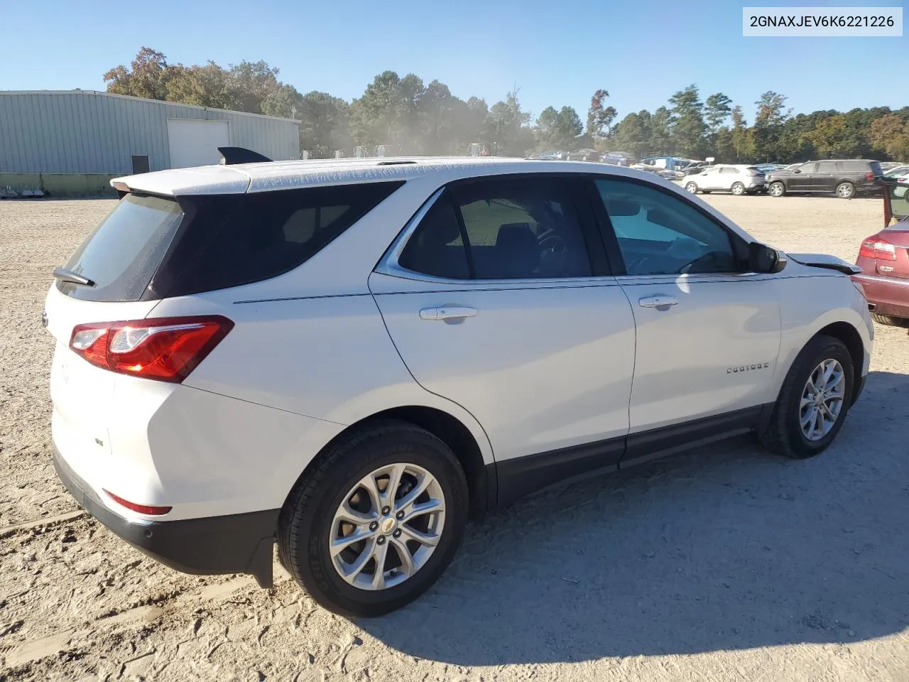 2GNAXJEV6K6221226 2019 Chevrolet Equinox Lt