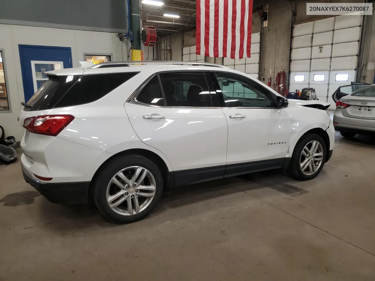 2GNAXYEX7K6270087 2019 Chevrolet Equinox Premier