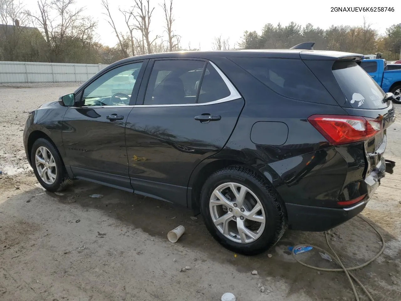 2GNAXUEV6K6258746 2019 Chevrolet Equinox Lt