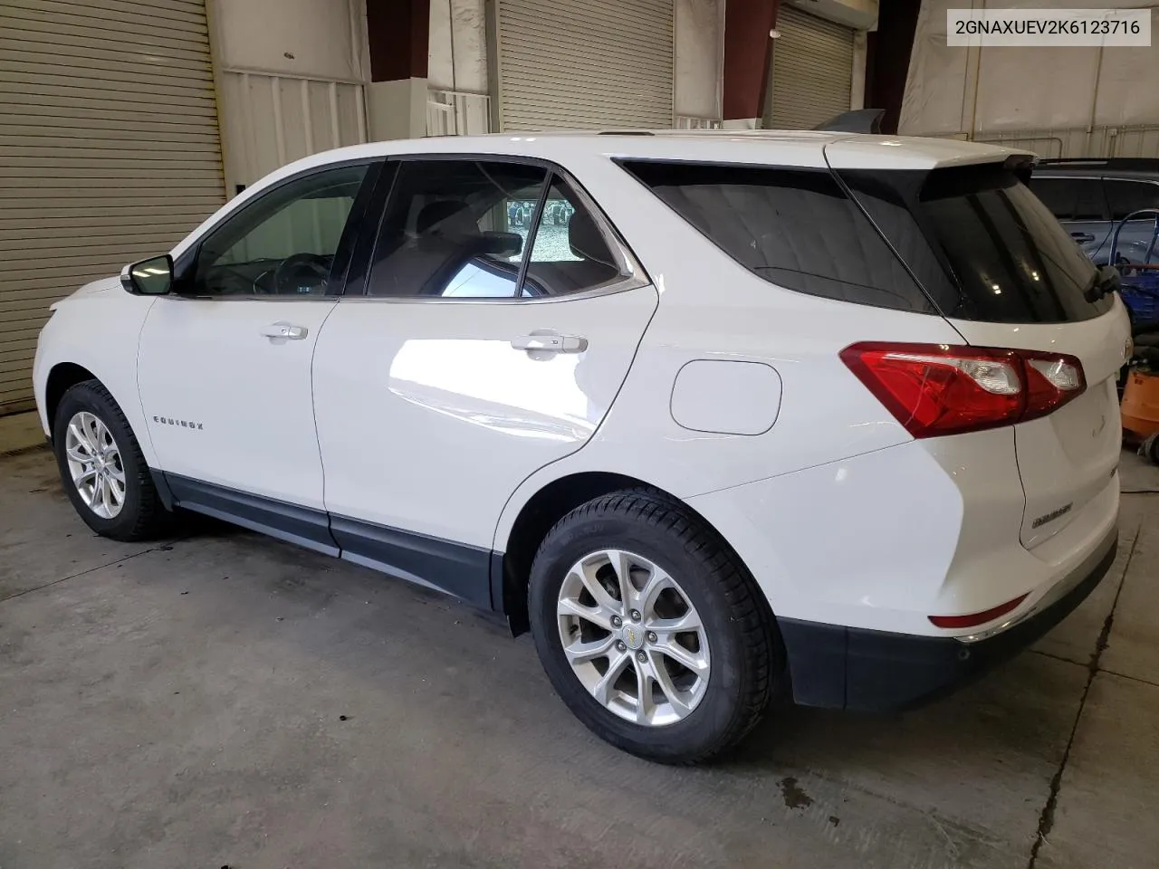 2019 Chevrolet Equinox Lt VIN: 2GNAXUEV2K6123716 Lot: 77751054