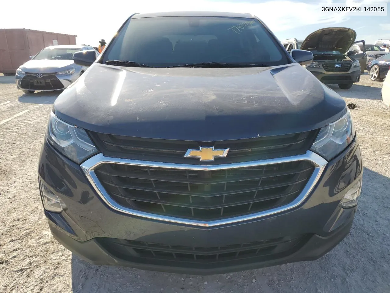 2019 Chevrolet Equinox Lt VIN: 3GNAXKEV2KL142055 Lot: 77829354