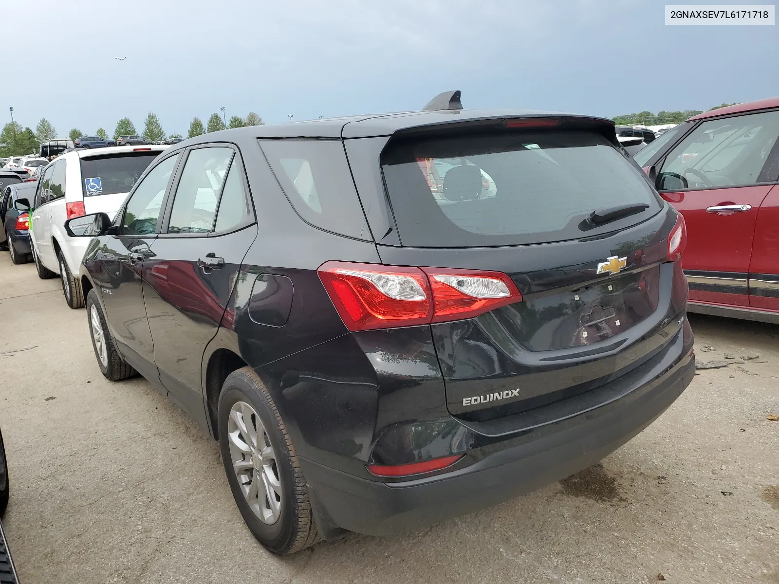 2020 Chevrolet Equinox Ls VIN: 2GNAXSEV7L6171718 Lot: 54211154