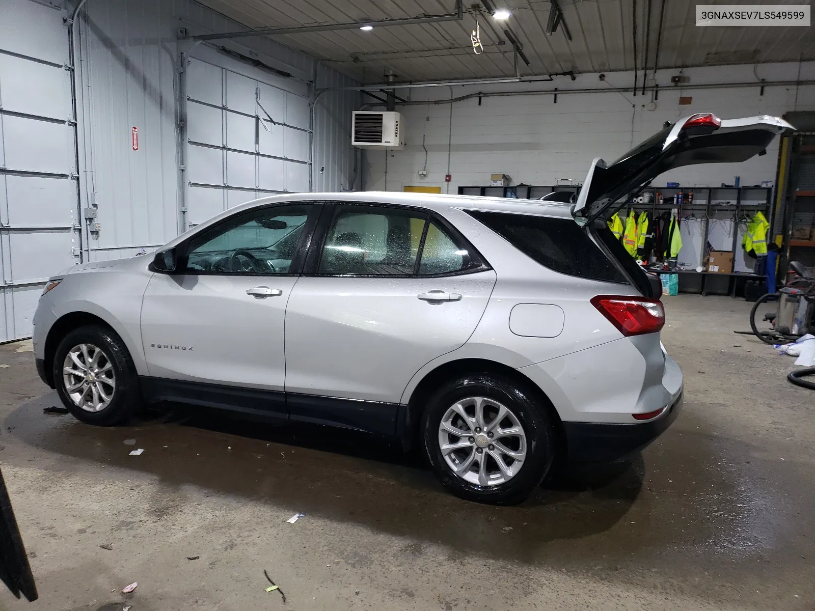 2020 Chevrolet Equinox Ls VIN: 3GNAXSEV7LS549599 Lot: 65558934