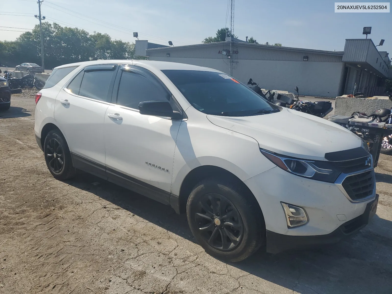 2GNAXUEV5L6252504 2020 Chevrolet Equinox Lt