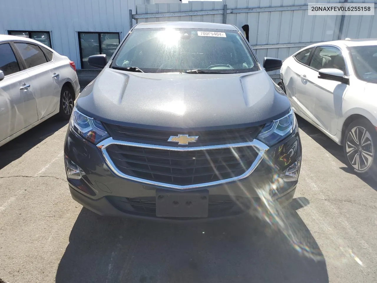 2020 Chevrolet Equinox VIN: 2GNAXFEV0L6255158 Lot: 70009404