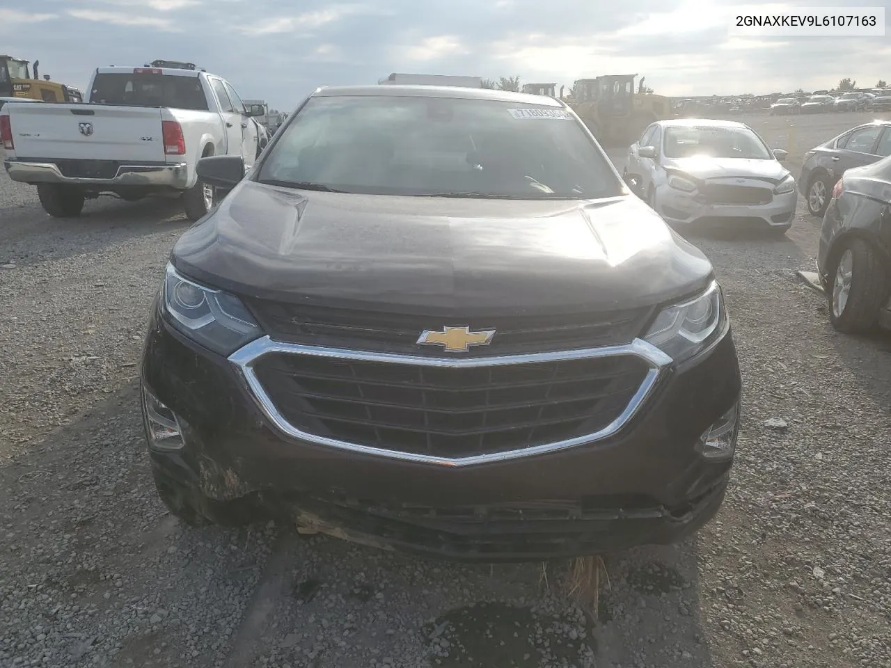 2020 Chevrolet Equinox Lt VIN: 2GNAXKEV9L6107163 Lot: 71809364