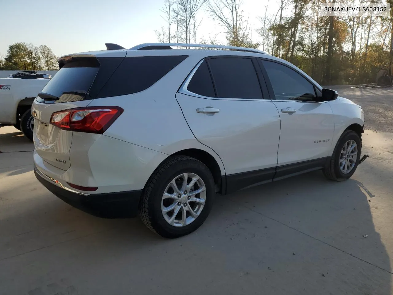 2020 Chevrolet Equinox Lt VIN: 3GNAXUEV4LS608152 Lot: 74724874