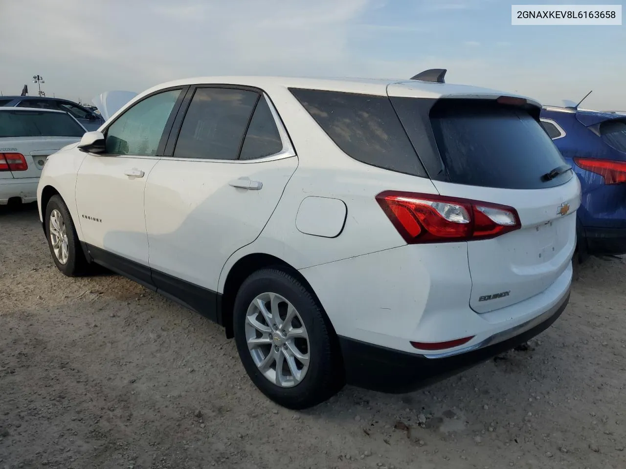 2020 Chevrolet Equinox Lt VIN: 2GNAXKEV8L6163658 Lot: 76311344