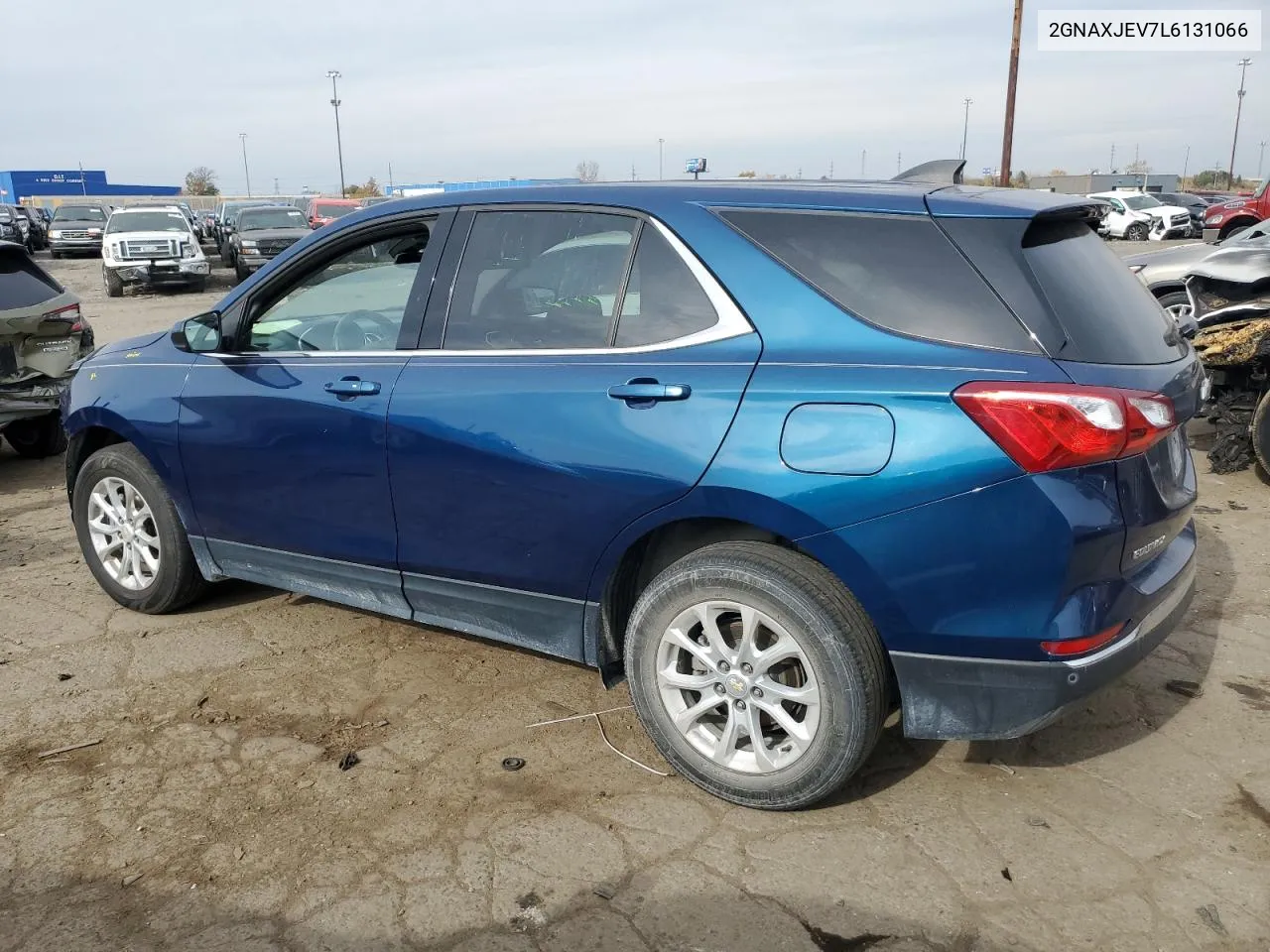 2020 Chevrolet Equinox Lt VIN: 2GNAXJEV7L6131066 Lot: 77194084