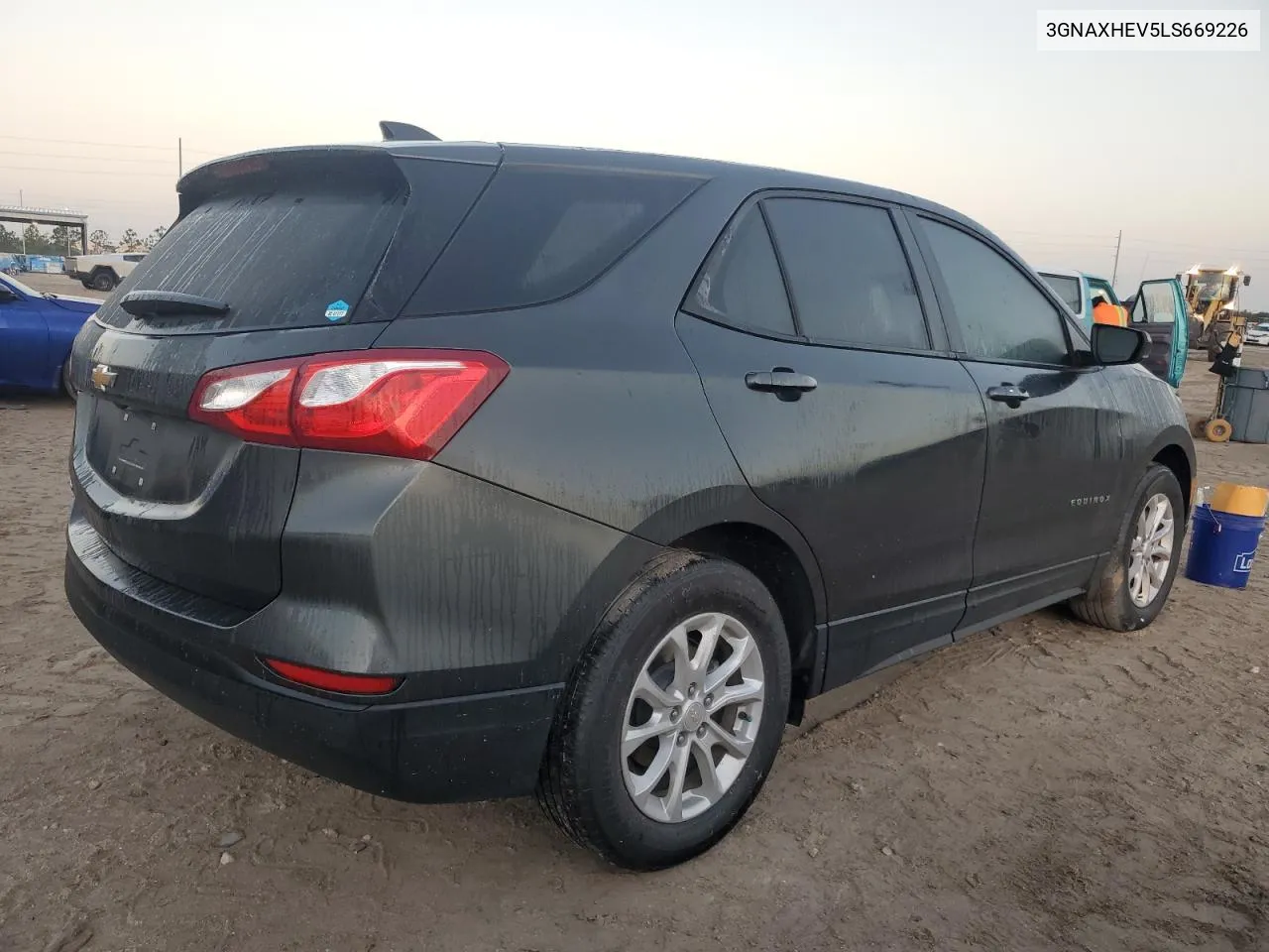 2020 Chevrolet Equinox Ls VIN: 3GNAXHEV5LS669226 Lot: 77430594