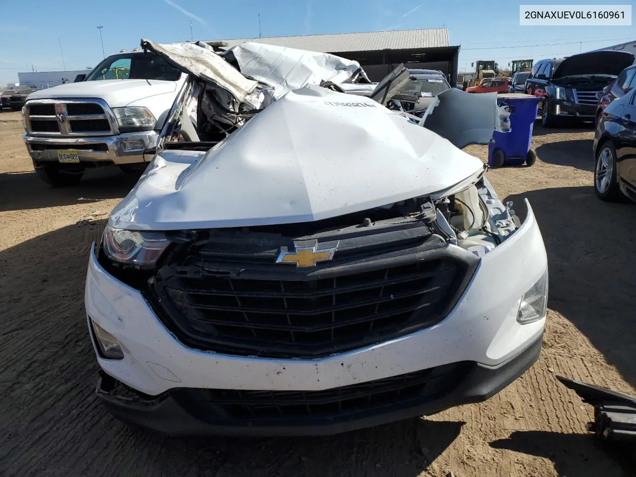 2020 Chevrolet Equinox Lt VIN: 2GNAXUEV0L6160961 Lot: 77625274