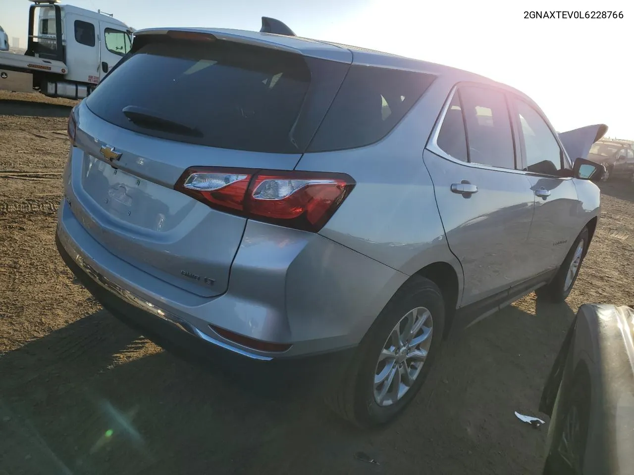 2020 Chevrolet Equinox Lt VIN: 2GNAXTEV0L6228766 Lot: 77875004